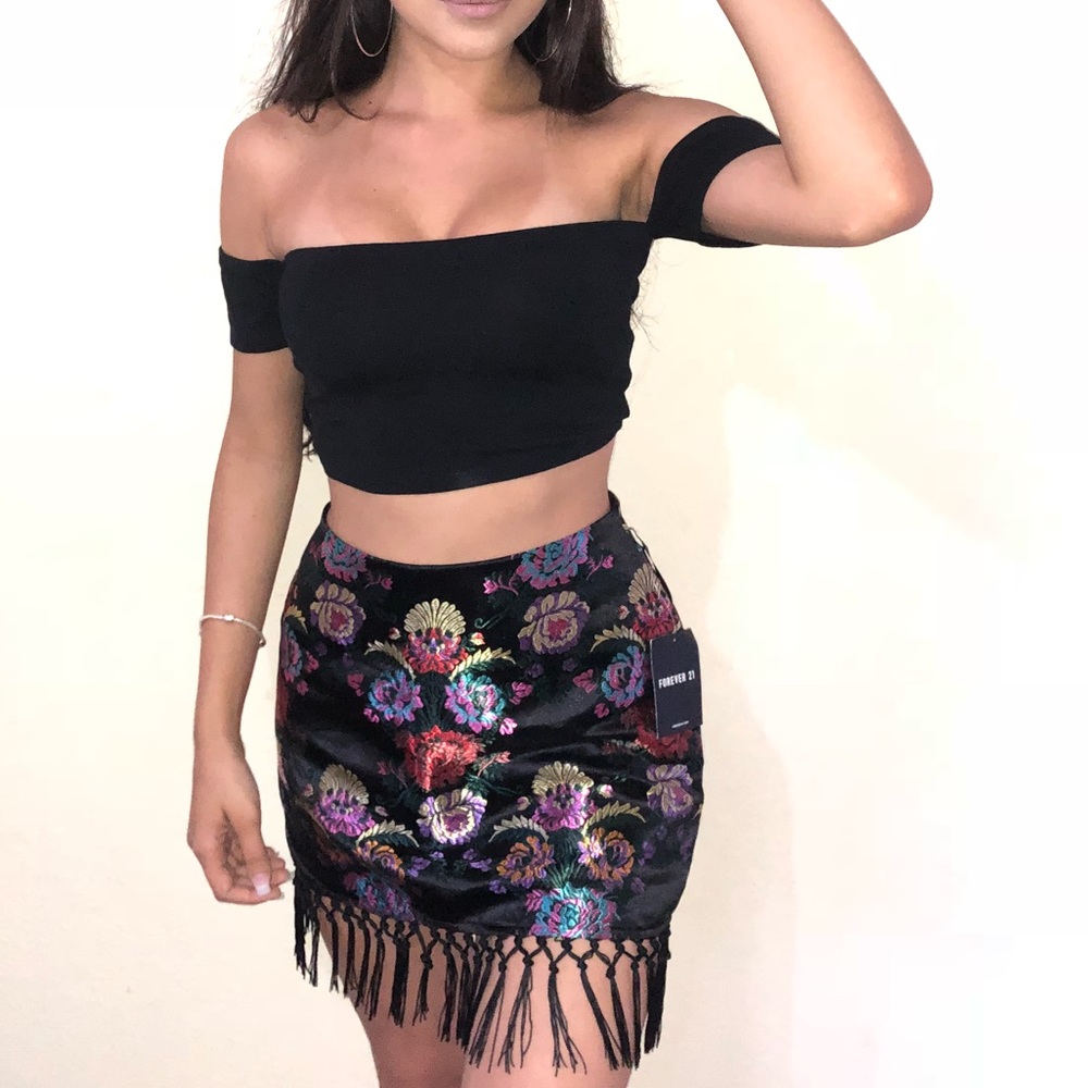 Oriental Embroidered Fringe Skirt